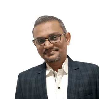 Vishal Gundalia, Team Leader – Sales at DataCare Softech
